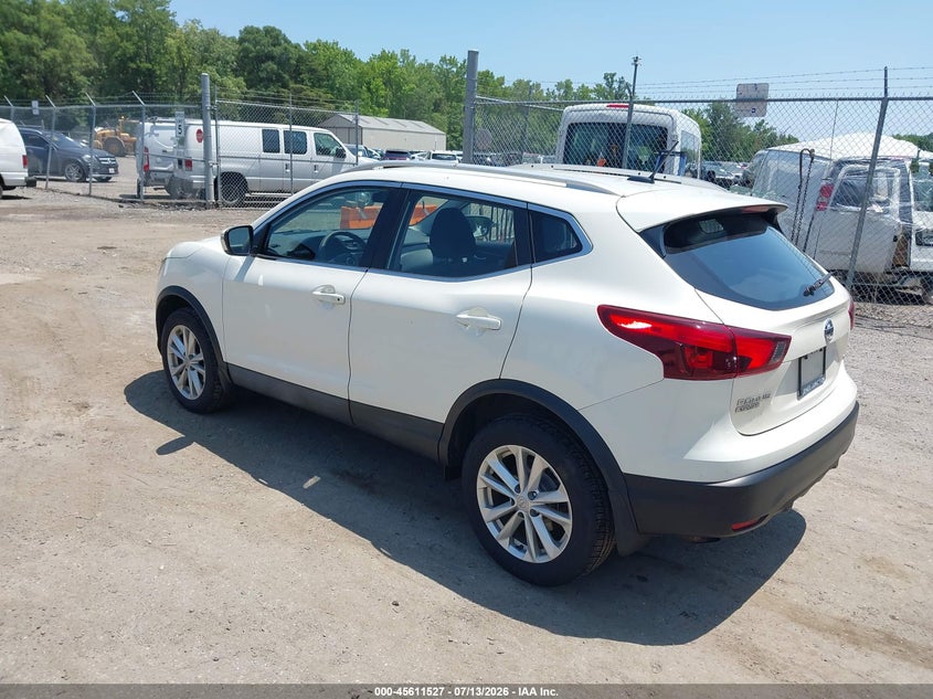 2017 Nissan Rogue VIN JN1BJ1CP5HW007641 IAAI salvage auction — NORMAL WEAR, Clear (Maryland), sold $2,025 on 2026-07-28 (photo 3)