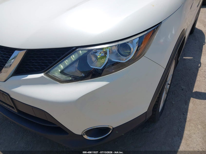2017 Nissan Rogue VIN JN1BJ1CP5HW007641 IAAI salvage auction — NORMAL WEAR, Clear (Maryland), sold $2,025 on 2026-07-28 (photo 6)