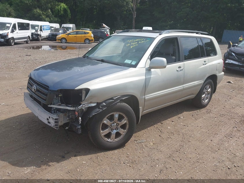 2004 Toyota Highlander VIN JTEEP21A740009199 IAAI salvage auction — NORMAL WEAR, Clear (New York), sold $25 on 2026-07-21 (photo 2)