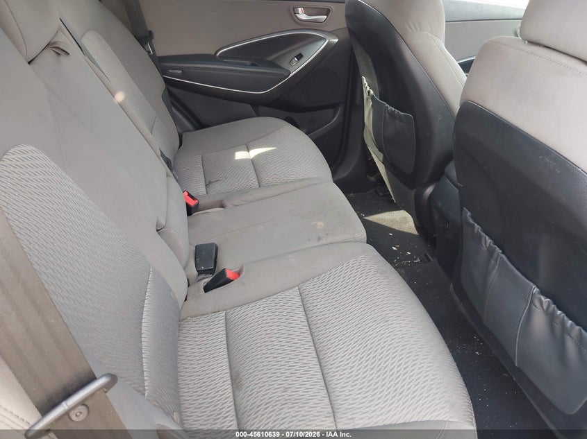 2017 Hyundai Santa fe VIN 5XYZT3LB6HG436712 IAAI salvage auction — REAR END, Clear (New York), sold $25 on 2026-07-21 (photo 8)