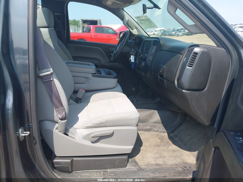 2017 Chevrolet Silverado 2500 VIN 1GC0KUEG5HZ327539 IAAI salvage auction — FRONT END, Sf97 (Mississippi), sold $5,600 on 2026-09-09 (photo 5)