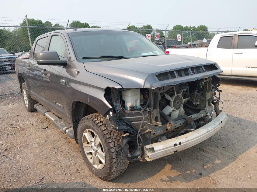 2017 Toyota Tundra VIN 5TFDY5F1XHX599516 IAAI salvage auction — FRONT END, Mv-907A (New York), sold $8,000 on 2026-07-30 (photo 1)