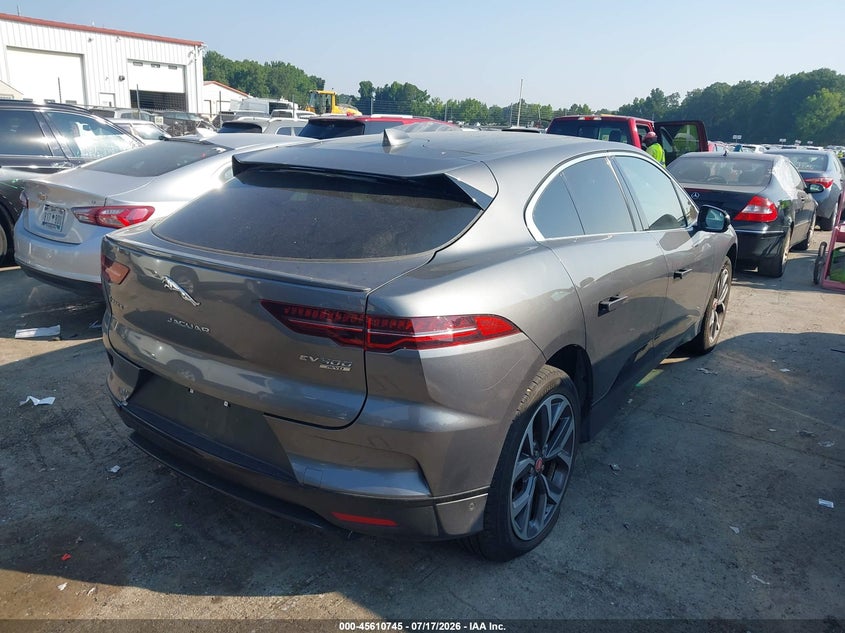 2019 Jaguar I-pace VIN SADHD2S16K1F76477 IAAI salvage auction — LEFT FRONT, Salvage Title, sold $8,100 on 2026-07-31 (photo 4)