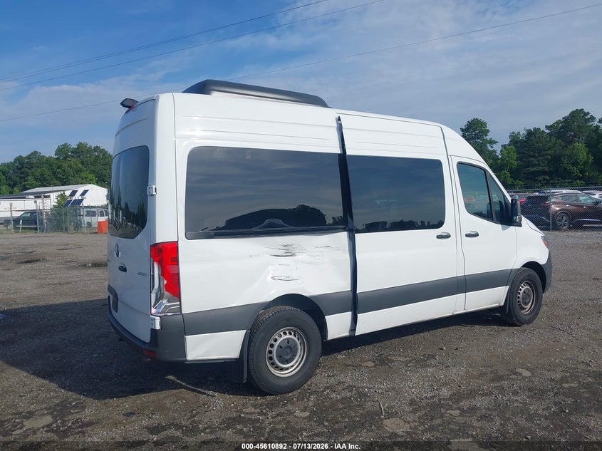 2025 Mercedes-benz Sprinter VIN W1Z4KFHY8SP820465 IAAI salvage auction — SIDE, Enterprise Vehicles Clear Only (Virginia), sold $30,000 on 2026-07-17 (photo 6)