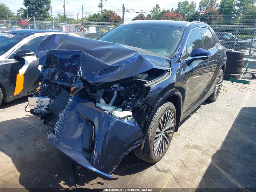 2026 Lexus Rx VIN 2T2BBMCA5TC133485 IAAI salvage auction — FRONT END, Wait Title, sold $5,100 on 2026-08-24 (photo 2)