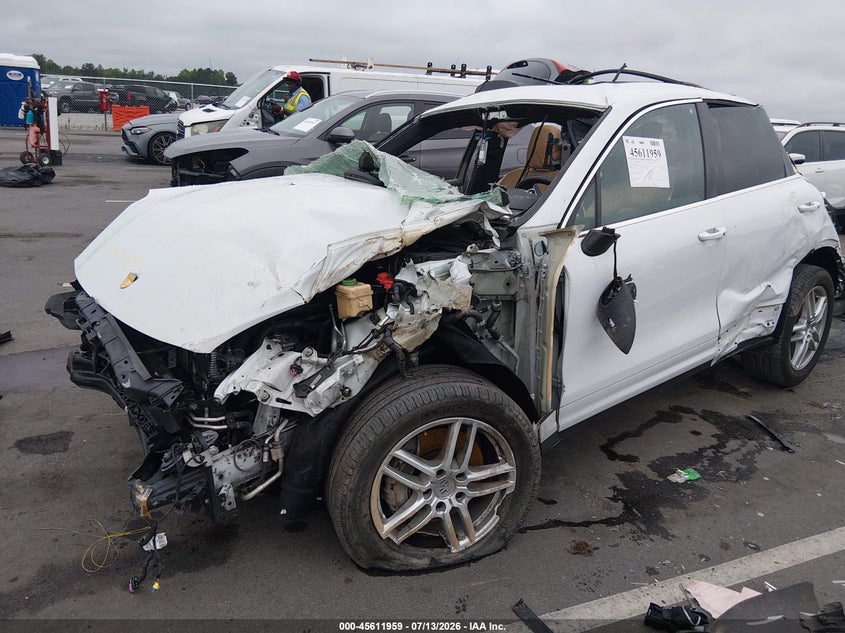 2016 Porsche Cayenne VIN WP1AA2A22GLA04846 IAAI salvage auction — ROLLOVER, Rebuildable (Florida), sold $725 on 2026-08-19 (photo 2)