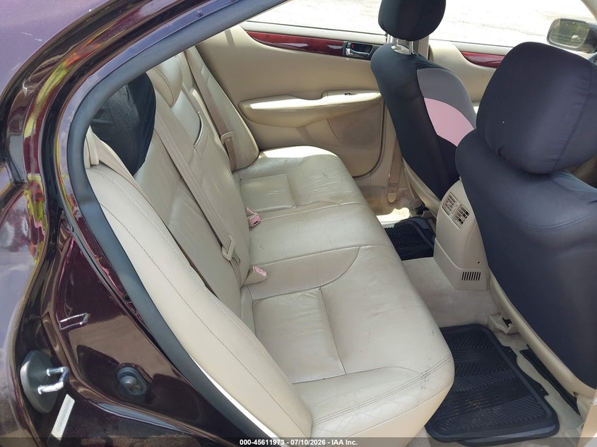 2002 Lexus Es 300 VIN JTHBF30GX25013784 IAAI salvage auction — NORMAL WEAR, Clear (Virginia), sold $300 on 2026-07-24 (photo 8)
