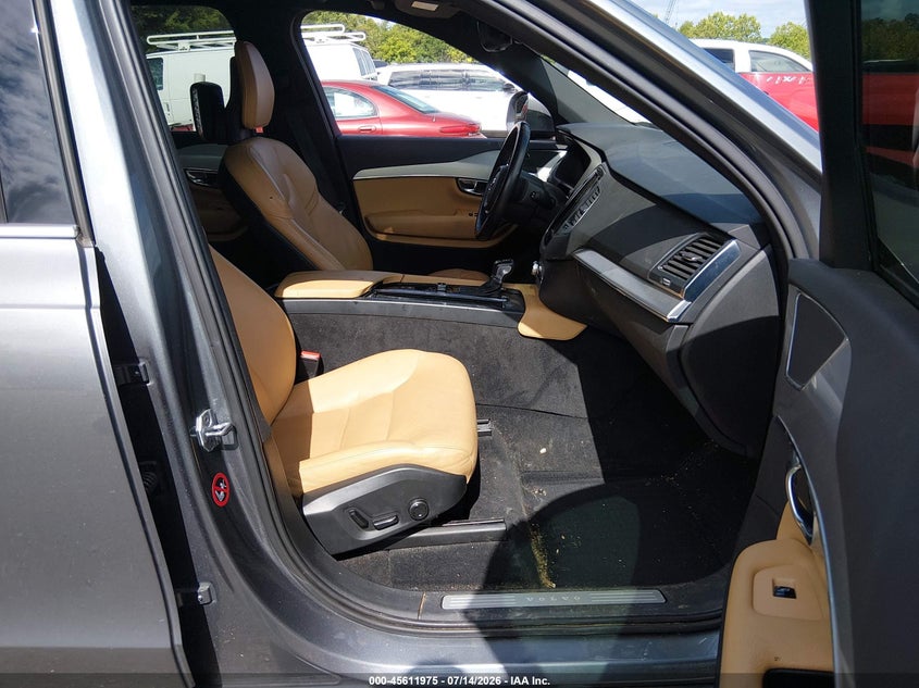2017 Volvo Xc90 VIN YV4A22PK7H1155911 IAAI salvage auction — REAR END, Salvage (Tennessee), sold $6,000 on 2026-08-08 (photo 5)