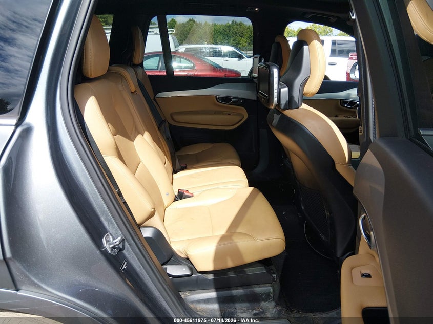 2017 Volvo Xc90 VIN YV4A22PK7H1155911 IAAI salvage auction — REAR END, Salvage (Tennessee), sold $6,000 on 2026-08-08 (photo 8)