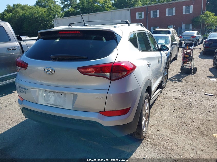 2017 Hyundai Tucson VIN KM8J3CA46HU272020 IAAI salvage auction — NORMAL WEAR, Clear (Massachusetts), sold $2,050 on 2026-07-21 (photo 4)
