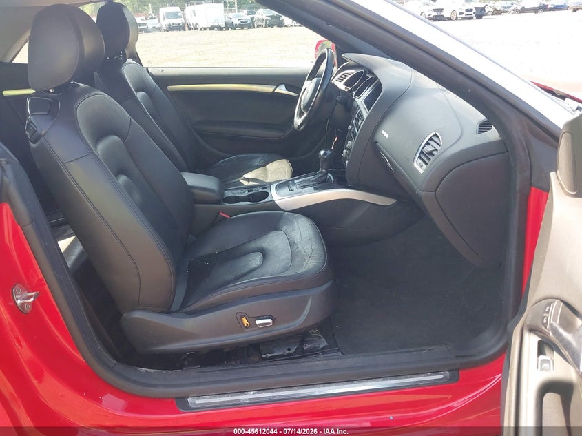 2013 Audi A5 VIN WAUAFAFHXDN012085 IAAI salvage auction — SIDE, Salvage (New Jersey), sold $1,950 on 2026-08-02 (photo 5)