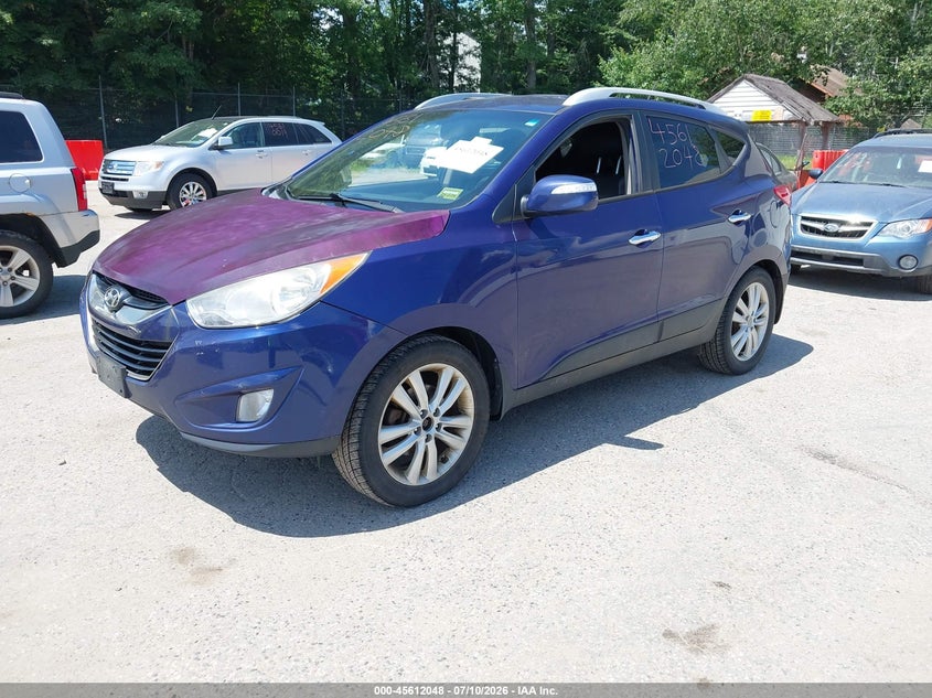 2011 Hyundai Tucson VIN KM8JUCAC1BU316677 IAAI salvage auction — NORMAL WEAR, Original (Maine), sold $700 on 2026-07-27 (photo 2)