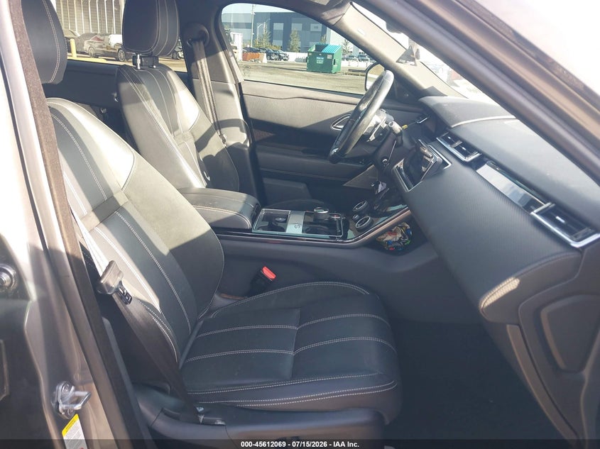 2018 Land rover Range rover velar VIN SALYL2RX0JA731361 IAAI salvage auction — REAR END, Salvage Title, sold $11,900 on 2026-08-19 (photo 5)