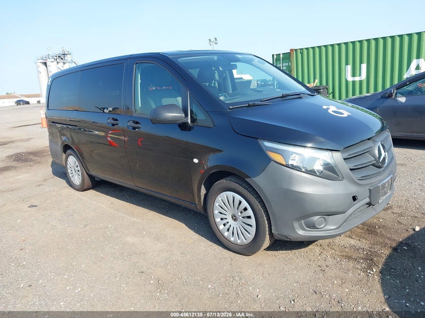 2022 Mercedes-benz Metris VIN W1WV0FEY3N4173443 IAAI salvage auction — NORMAL WEAR, Clear (New York), sold $8,100 on 2026-07-21 (photo 1)