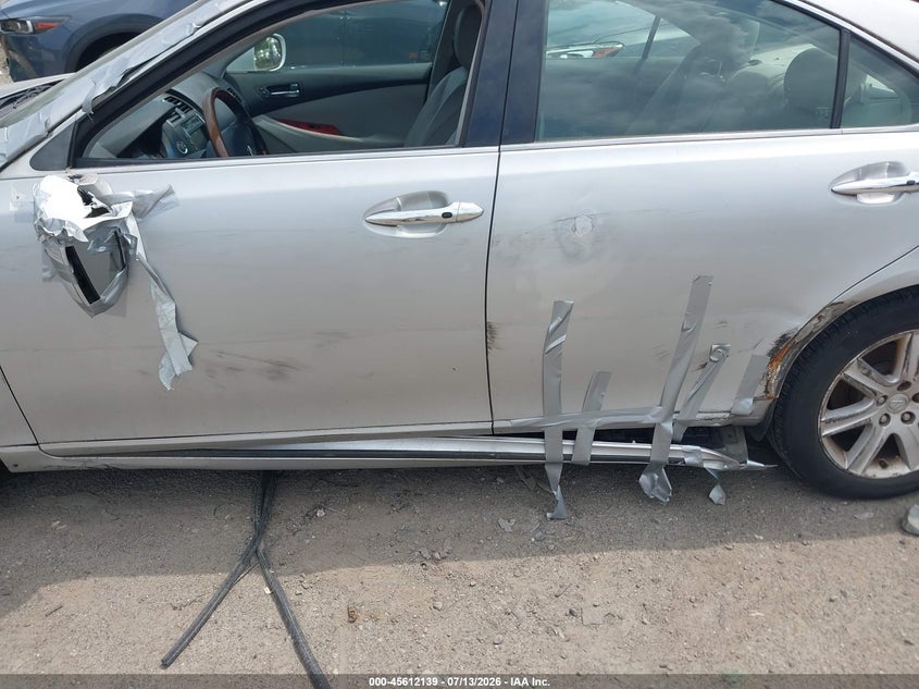 2007 Lexus Es 350 VIN JTHBJ46GX72142144 IAAI salvage auction — NORMAL WEAR, Clear (Massachusetts), sold $25 on 2026-07-21 (photo 6)