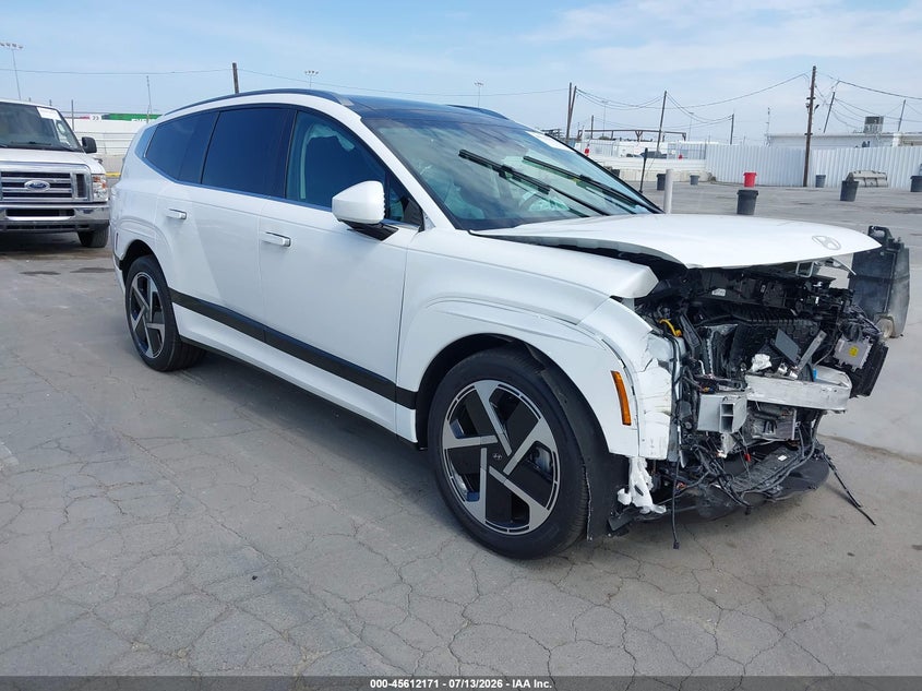 2026 Hyundai Ioniq 9 VIN 7YAMYFS58TY001210 — IAAI salvage auction photo