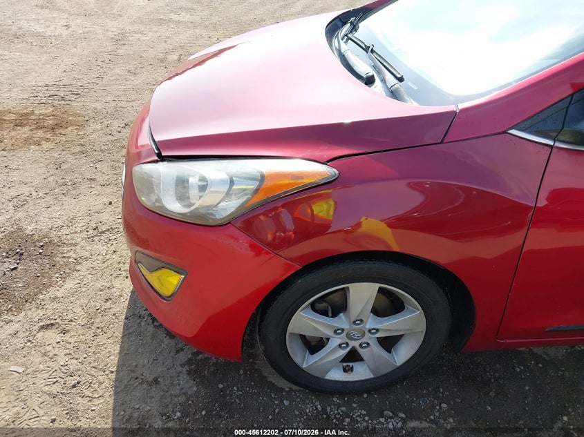 2016 Hyundai Elantra VIN KMHD35LH0GU337886 IAAI salvage auction — NORMAL WEAR, Salvage Title, sold $575 on 2026-07-29 (photo 6)