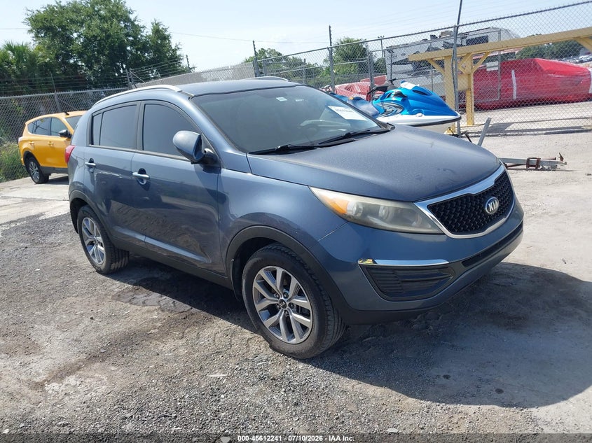 2016 Kia Sportage VIN KNDPB3AC9G7810067 IAAI salvage auction — REAR END, Salvage Title, sold $5,000 on 2026-07-25 (photo 1)