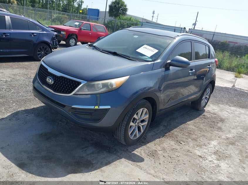 2016 Kia Sportage VIN KNDPB3AC9G7810067 IAAI salvage auction — REAR END, Salvage Title, sold $5,000 on 2026-07-25 (photo 2)