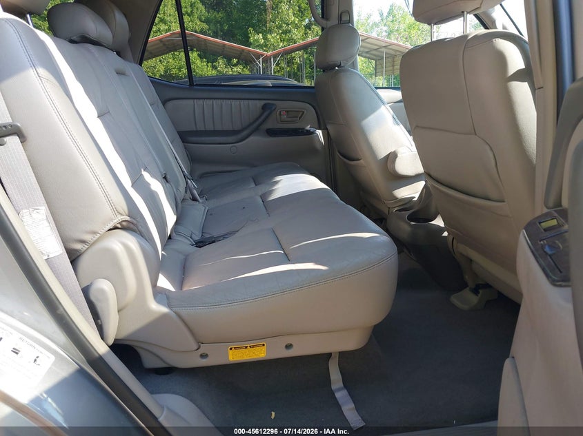 2004 Toyota Sequoia VIN 5TDBT48A74S228620 IAAI salvage auction — FRONT END, Salvage - Greater Than 75% (Maryland), sold $625 on 2026-07-28 (photo 8)