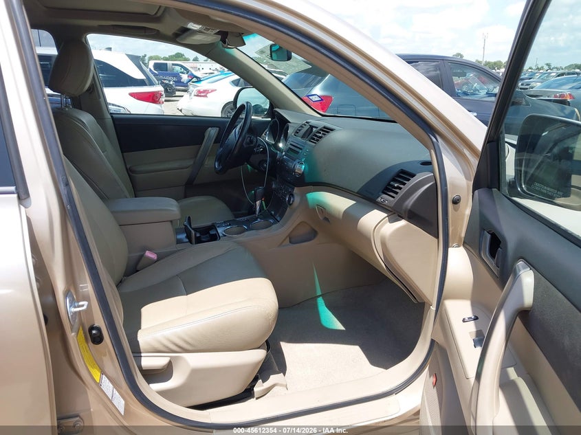 2008 Toyota Highlander VIN JTEES43A782018227 IAAI salvage auction — NORMAL WEAR, Clear (Virginia), sold $1,400 on 2026-07-22 (photo 5)