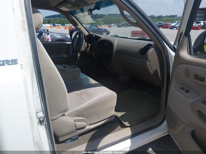 2000 Toyota Tundra VIN 5TBKT441XYS040260 IAAI salvage auction — NORMAL WEAR, Clear (Missouri), sold $3,300 on 2026-07-23 (photo 5)