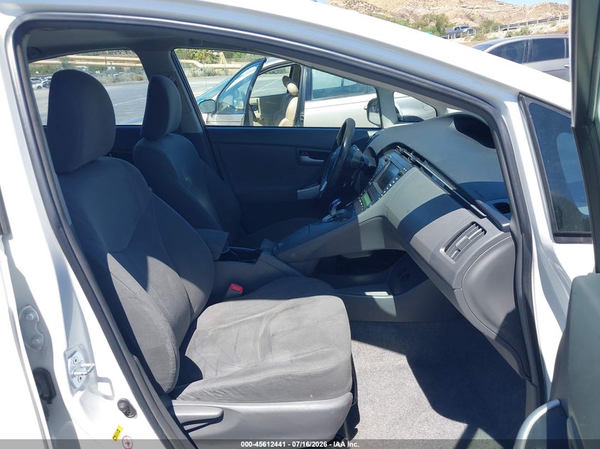 2011 Toyota Prius VIN JTDKN3DU5B0289162 IAAI salvage auction — NORMAL WEAR, Clear - Dealer Only (California), sold $2,550 on 2026-07-22 (photo 5)