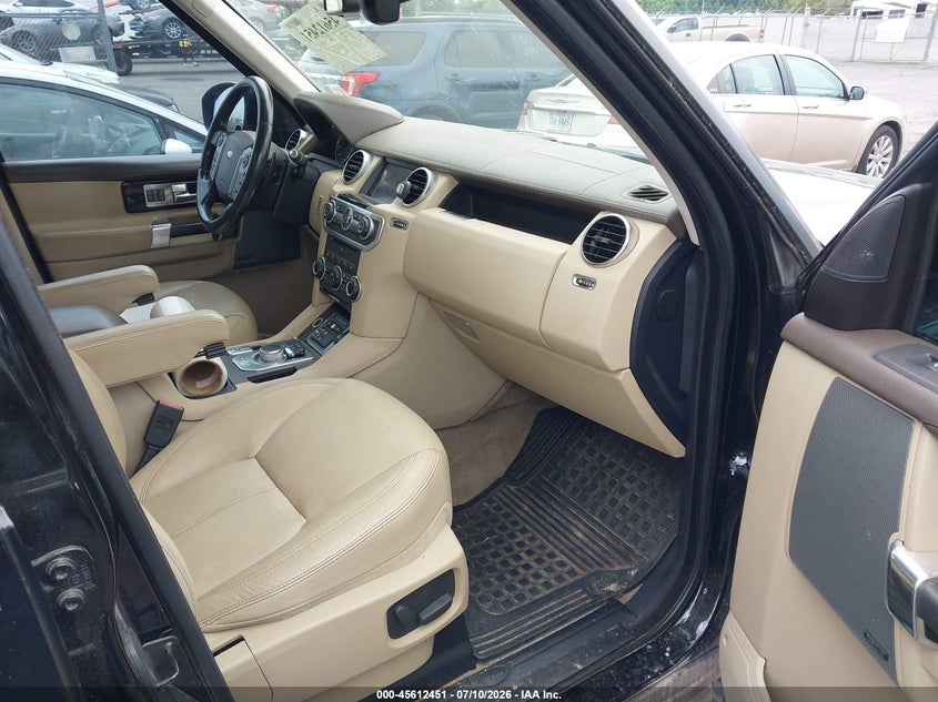 2016 Land rover Lr4 VIN SALAK2V65GA834401 IAAI salvage auction — NORMAL WEAR, Clear (Virginia), sold $1,750 on 2026-07-28 (photo 5)