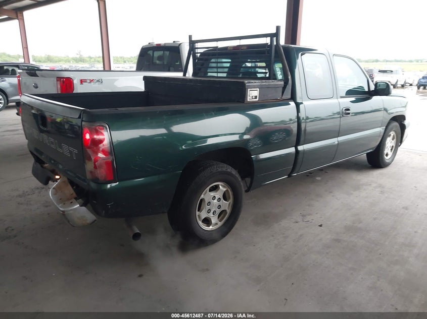 2004 Chevrolet Silverado VIN 1GCEC19X84Z116342 IAAI salvage auction — REAR END, Salvage (Texas), sold $900 on 2026-07-23 (photo 4)