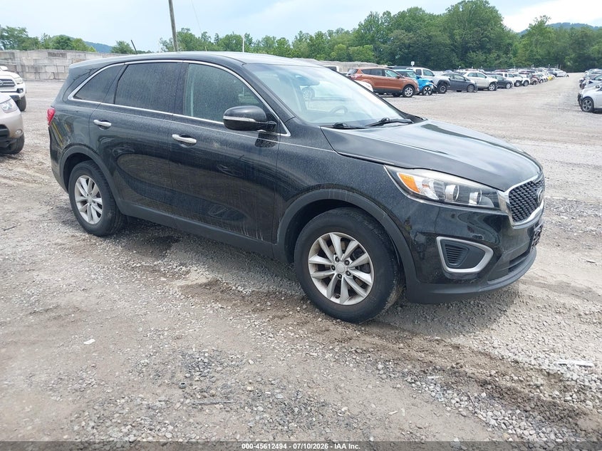 2017 Kia Sorento VIN 5XYPG4A31HG322775 IAAI salvage auction — NORMAL WEAR, Salvage Title, sold $2,200 on 2026-07-24 (photo 1)