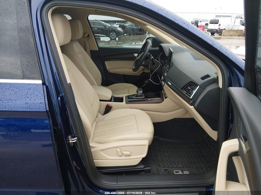 2021 Audi Q5 VIN WA1AAAFY4M2110879 IAAI salvage auction — FRONT END, Salvage (Texas), sold $9,900 on 2026-07-29 (photo 5)