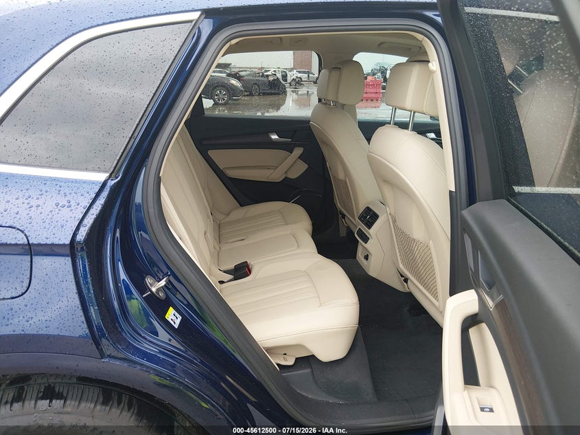 2021 Audi Q5 VIN WA1AAAFY4M2110879 IAAI salvage auction — FRONT END, Salvage (Texas), sold $9,900 on 2026-07-29 (photo 8)