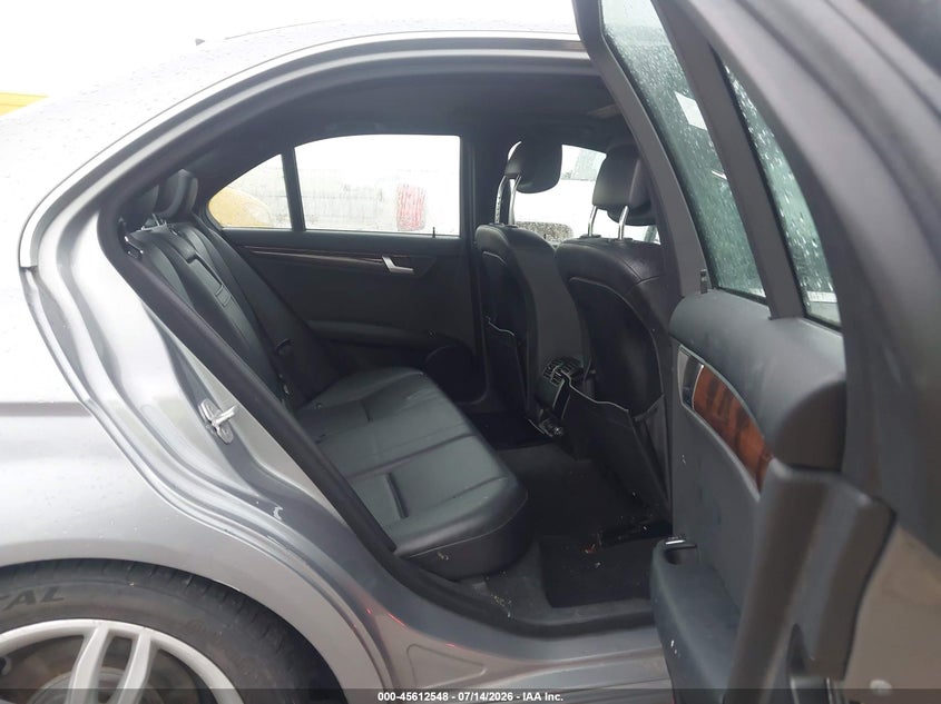 2014 Mercedes-benz C-klasse VIN WDDGF4HB9EA957678 IAAI salvage auction — RIGHT SIDE, Original (Texas), sold $5,600 on 2026-08-27 (photo 8)
