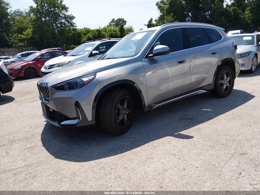 2026 BMW X1 VIN WBX73EF04T5444759 IAAI salvage auction — RIGHT FRONT, Salvage Title, sold $12,600 on 2026-07-19 (photo 2)