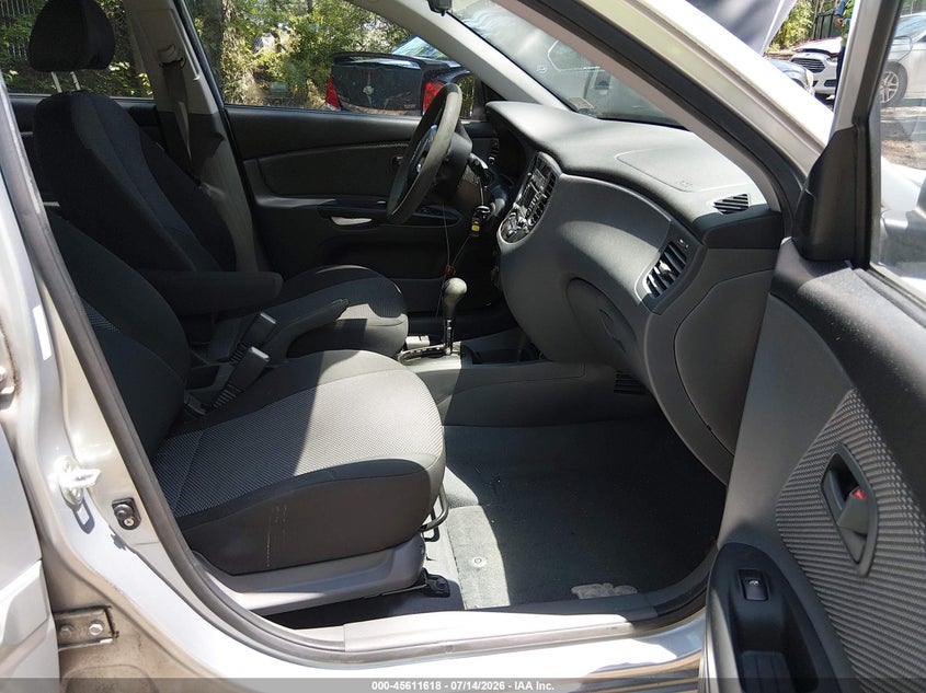 2011 Kia Rio VIN KNADH4A3XB6949045 IAAI salvage auction — NORMAL WEAR, Clear (Virginia), sold $25 on 2026-07-21 (photo 5)