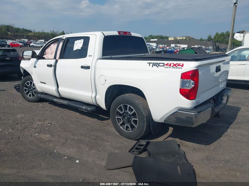 2017 Toyota Tundra VIN 5TFDY5F10HX607638 IAAI salvage auction — FRONT END, Salvage (Pennsylvania), sold $8,800 on 2026-07-26 (photo 3)