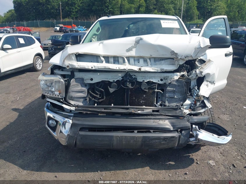 2017 Toyota Tundra VIN 5TFDY5F10HX607638 IAAI salvage auction — FRONT END, Salvage (Pennsylvania), sold $8,800 on 2026-07-26 (photo 6)