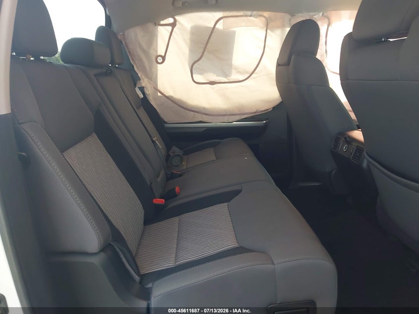 2017 Toyota Tundra VIN 5TFDY5F10HX607638 IAAI salvage auction — FRONT END, Salvage (Pennsylvania), sold $8,800 on 2026-07-26 (photo 8)