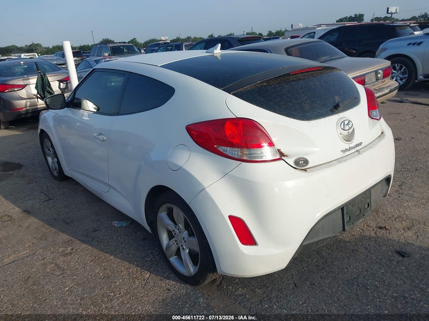 2015 Hyundai Veloster VIN KMHTC6AD7FU242886 IAAI salvage auction — NORMAL WEAR, Original (Texas), sold $25 on 2026-07-29 (photo 3)