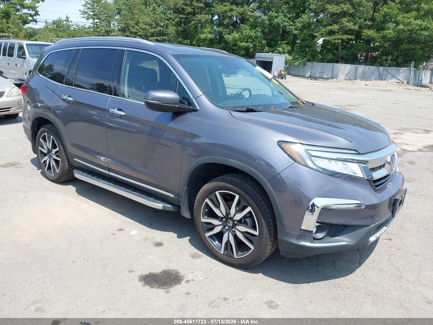 2021 Honda Pilot VIN 5FNYF6H68MB081768 IAAI salvage auction — REAR END, Salvage Title, sold $8,000 on 2026-08-17 (photo 1)