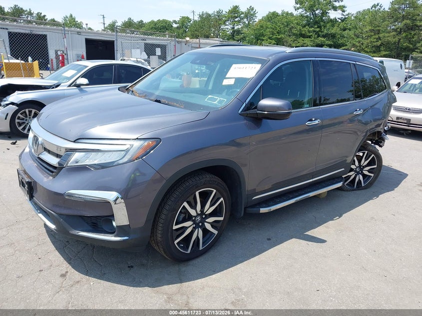 2021 Honda Pilot VIN 5FNYF6H68MB081768 IAAI salvage auction — REAR END, Salvage Title, sold $8,000 on 2026-08-17 (photo 2)