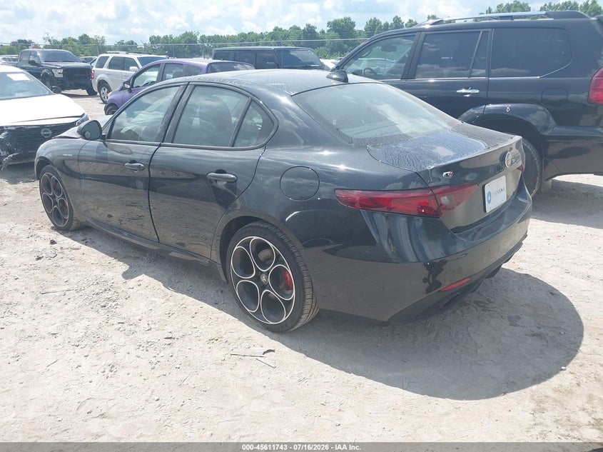2023 Alfa romeo Giulia VIN ZARFANBN2P7669312 IAAI salvage auction — FRONT END, Salvage (Kentucky), sold $6,800 on 2026-08-26 (photo 3)
