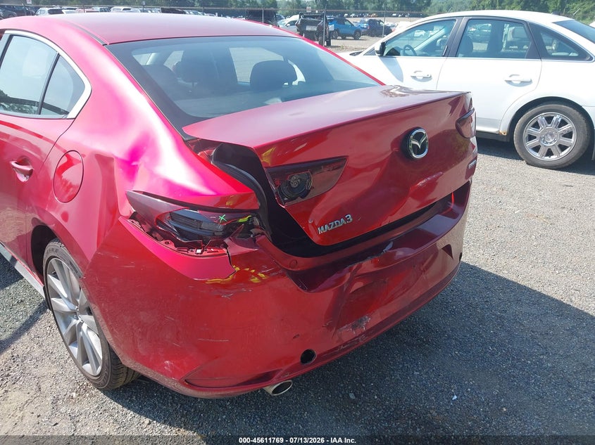 2019 Mazda 3 VIN JM1BPACL1K1111847 IAAI salvage auction — REAR END, Salvage (Ohio), sold $1,800 on 2026-07-27 (photo 6)