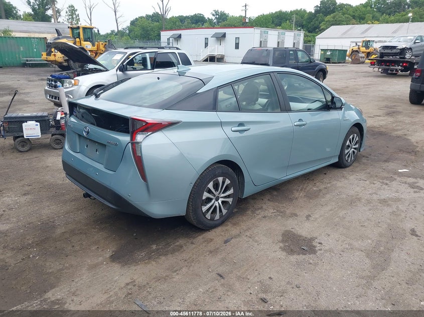 2018 Toyota Prius VIN JTDKARFU9J3547885 IAAI salvage auction — NORMAL WEAR, Salvage Title, sold $10,800 on 2026-07-21 (photo 4)