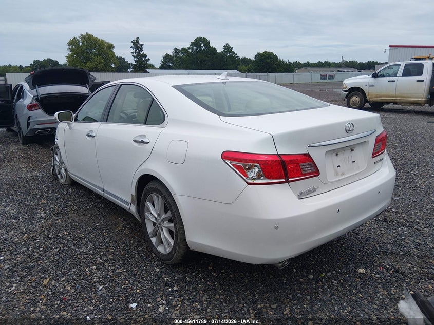 2011 Lexus ES VIN JTHBK1EG7B2431181 IAAI salvage auction — LEFT FRONT, Salvage (Louisiana), sold $2,700 on 2026-08-01 (photo 3)