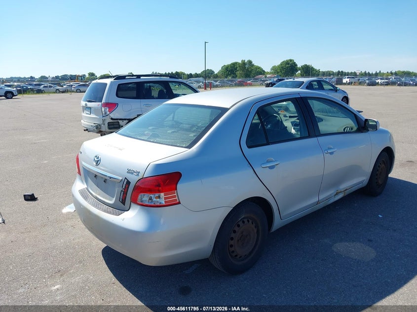 2007 Toyota Yaris VIN JTDBT923671101267 IAAI salvage auction — LEFT & RIGHT, Clear (Minnesota), sold $225 on 2026-07-29 (photo 4)