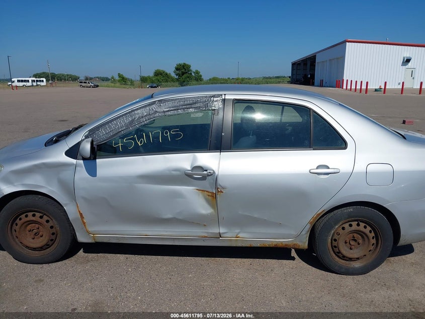 2007 Toyota Yaris VIN JTDBT923671101267 IAAI salvage auction — LEFT & RIGHT, Clear (Minnesota), sold $225 on 2026-07-29 (photo 6)