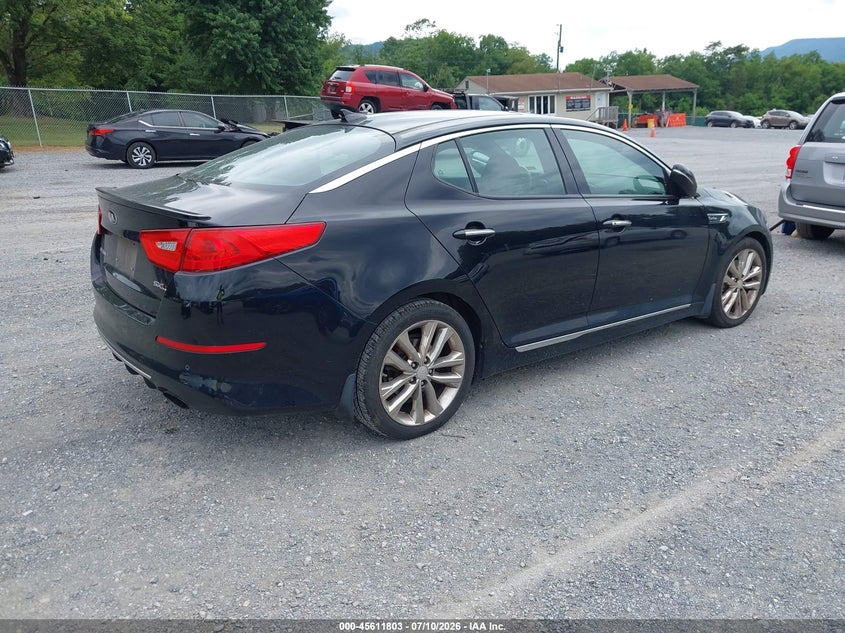2015 Kia Optima VIN 5XXGR4A69FG449697 IAAI salvage auction — NORMAL WEAR, Clear (Virginia), sold $350 on 2026-07-28 (photo 4)