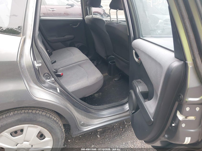 2013 Honda Fit VIN JHMGE8H36DC067637 IAAI salvage auction — FRONT END, Salvage Title, sold $550 on 2026-08-01 (photo 8)