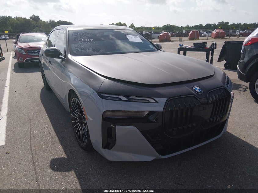 2024 BMW 7er VIN WBA33EJ05RCR72167 — IAAI salvage auction photo